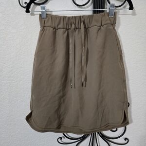 LULULEMON On The Fly Skirt‎ | 4